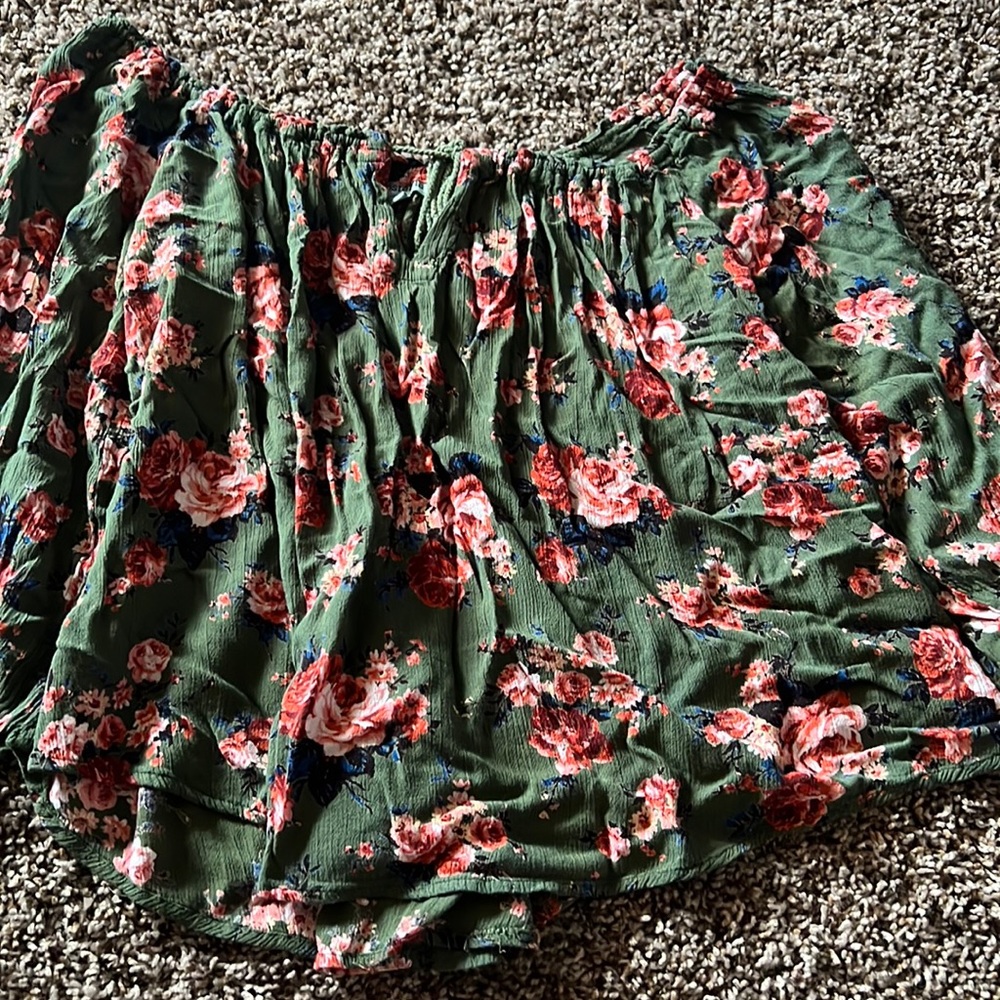 Floral Crop Top size S